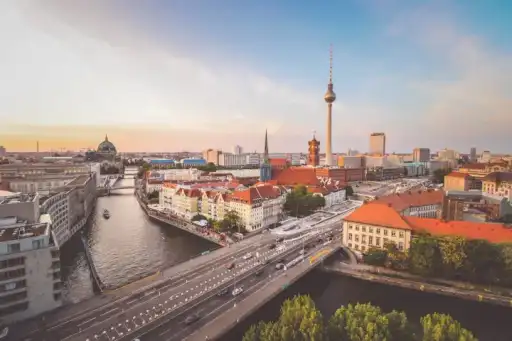 Breakpoint Viewing Party --  Berlin, Germany